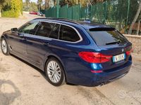 Usata BMW 520 Luxury Line 190 CV (139 kW) 2019 Blu Station wagon