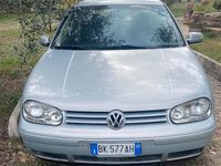 Usata VW Golf IV 2000 Grigio Berlina