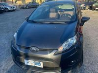 Usata Ford Fiesta Titanium 68 CV (50 kW) 2019 Grigio scuso Utilitaria