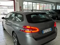 Usata Peugeot 308 SW Active 131 CV (96 kW) 2019 Argento Station wagon