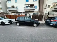 Usata Fiat Punto Active 60 CV (44 kW) 2010 Nero Utilitaria