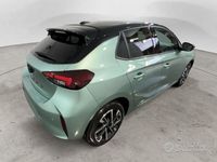 Nuova Opel Corsa 100 CV (73 kW) 2025 Verde Utilitaria