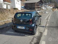 Usata VW up! move up! 75 CV (55 kW) 2019 Nero Utilitaria