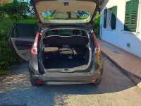 Usata Renault Scénic 130 CV (95 kW) 2010 Nero Monovolume