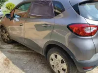 Usata Renault Captur 90 CV (66 kW) 2017 Grigio SUV