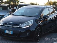 Usata Kia Rio 75 CV (55 kW) 2014 Nero Berlina