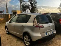 Usata Renault Scénic 110 CV (80 kW) 2015 Grigio Monovolume