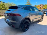 Usata Jaguar E-Pace R-Dynamic 150 CV (110 kW) 2019 Grigio SUV
