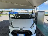 Usata Toyota Yaris Hybrid Sport 92 CV (67 kW) 2022 Berlina