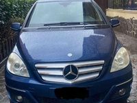 Usata Mercedes 180 109 CV (80 kW) 2010 Blu/azzurro Berlina