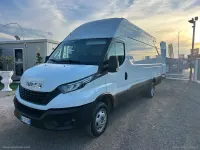 Usata Iveco Daily 136 CV (100 kW) 2020 Other Furgone