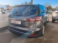 Usata Ford S-MAX Business Edition 150 CV (110 kW) 2016 Grigio Monovolume