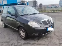Usata Lancia Ypsilon 60 CV (44 kW) 2008 Nero Utilitaria