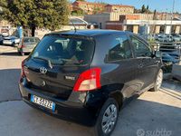 Usata Toyota Yaris 2006 Nero Utilitaria