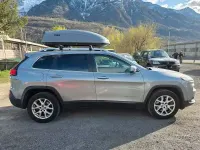 Usata Jeep Cherokee 185 CV (136 kW) 2015 Grigio SUV
