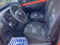 Usata Fiat Qubo Dynamic 77 CV (56 kW) 2011 Arancione Monovolume