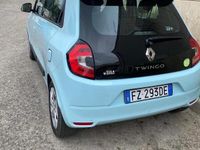 Usata Renault Twingo Intens 65 CV (47 kW) 2019 Blu Utilitaria