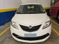 Usata Lancia Ypsilon 95 CV (69 kW) 2017 Bianco Utilitaria