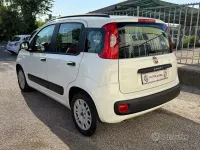 Usata Fiat Panda Lounge 69 CV (50 kW) 2013 Bianco Utilitaria