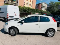 Usata Fiat Grande Punto Active 69 CV (50 kW) 2009 Bianco Utilitaria