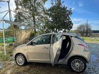 Usata Lancia Ypsilon 95 CV (69 kW) 2014 Utilitaria