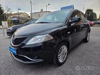 Usata Lancia Ypsilon 69 CV (50 kW) 2017 Nero Utilitaria