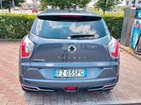 Usata Ssangyong (KGM) Tivoli 128 CV (94 kW) 2019 Grigio SUV