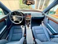 Usata Mercedes C180 122 CV (89 kW) 1997 Grigio Berlina