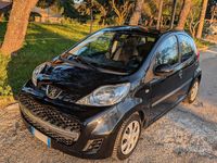 Usata Peugeot 107 68 CV (50 kW) 2010 Nero Utilitaria