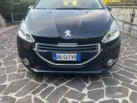 Usata Peugeot 208 Allure 82 CV (60 kW) 2014 Utilitaria