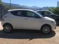 Usata Lancia Ypsilon 85 CV (62 kW) 2014 Bianco Utilitaria