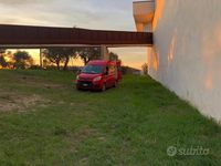 Usata Ford Transit Custom 170 CV (125 kW) 2016 Rosso Monovolume
