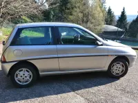 Usata Lancia Ypsilon 60 CV (44 kW) 1998 Argento Utilitaria