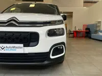 Usata Citroën Berlingo Live 102 CV (75 kW) 2021 Blu Monovolume