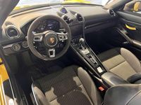 Usata Porsche 718 Boxster T 299 CV (219 kW) 2021 Speed yellow Cabrio