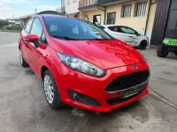 Usata Ford Fiesta Titanium 60 CV (44 kW) 2016 Rosso Utilitaria