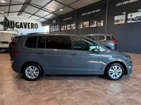 Usata VW Touran 150 CV (110 kW) 2022 Grigio Monovolume