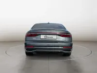 Usata Audi A8 286 CV (210 kW) 2023 Grigio Berlina