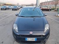 Usata Fiat Grande Punto 77 CV (56 kW) 2015 Blu Utilitaria