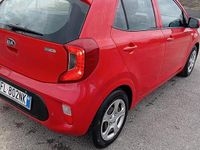 Używany Kia Picanto 67 KM (49 kW) 2017 Czerwony Hatchback