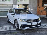 Gebraucht VW Tiguan R-line 150 PS (110 kW) 2023 Weiß SUV