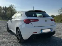 Usata Alfa Romeo Giulietta Super 120 CV (88 kW) 2016 Bianco Utilitaria