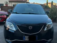Usata Lancia Ypsilon Silver 95 CV (69 kW) 2017 Bluazzurro Utilitaria