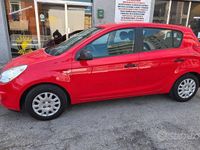 Usata Hyundai i20 Classic 78 CV (57 kW) 2012 Rosso Utilitaria