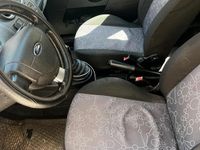 Usado Ford Fiesta 73 HP (53 kW) 2007 Preto Citadino