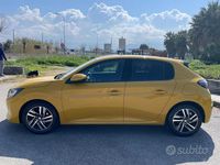 Usata Peugeot 208 Allure 100 CV (73 kW) 2020 Giallo Utilitaria