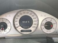 Usata Mercedes E220 Avantgarde 170 CV (125 kW) 2009 Grigio Berlina