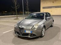 Usata Alfa Romeo Giulietta 105 CV (77 kW) 2011 Grigio Utilitaria