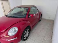 Usata VW New Beetle Cabriolet 105 CV (77 kW) 2010 Cabrio