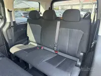 Usata Hyundai Staria 177 CV (130 kW) 2024 Grigio Monovolume